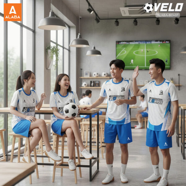 Áo Bóng Đá Trắng Xanh ALABA BD-07 – Năng Động & Tươi Trẻ